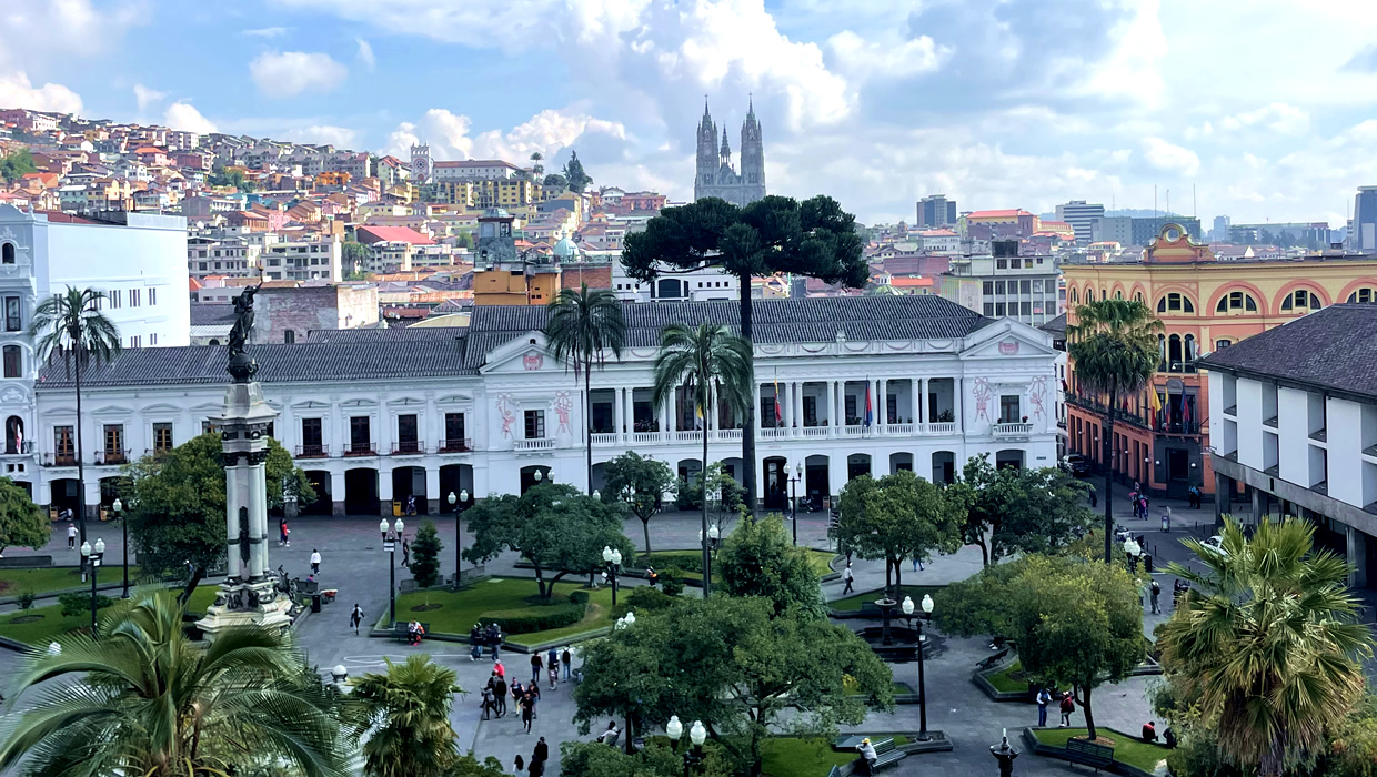  Plaza de la Independencia Quito Ecuador
